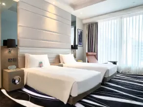 Hotel Madera Hong Kong - Image 3