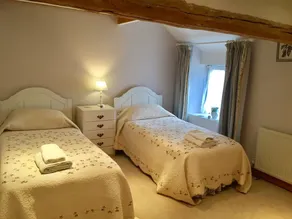 Cosy cottage in the Cotswolds - Image 5