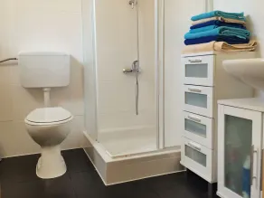 45sqm bungalow 2 room air conditioning 2xTV washing machine - Image 3