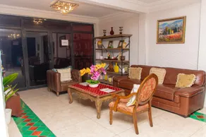 Duen Hotel   - Image 4