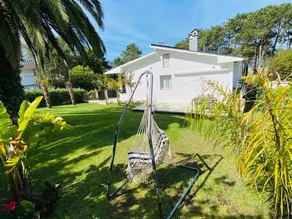 Casa soleada cerca del mar - Image 2