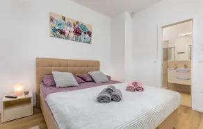 Nice home in Segotici - Image 4