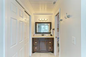 Beach Waves-Private Beach Access-Heated Pool-Two Balconies-Free Wi-Fi - Image 2