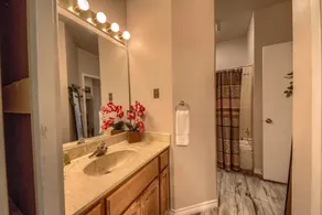 SS B4 Riverside Condo - Image 3