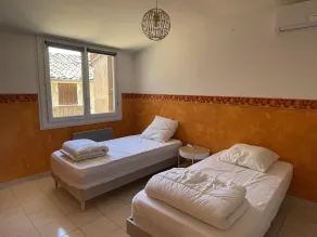 House in the heart of the village - Image 5