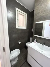 OFFRE 2019- APPARTEMENT DANS UN QUARTIER TRÈS CALME ET BIEN SERVI !! - Image 4