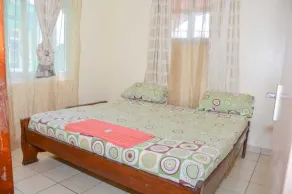 Private and gated villa in a peaceful and serene environment. - Image 4