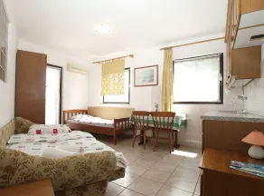 Apartment 2039/31772 (Istria - Banjole), 300m from the beach - Image 3