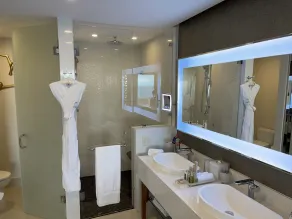3 BR 3.5 BA w Loft Suite @ Garza Blanca Resort & Spa Los Cabos - Image 2
