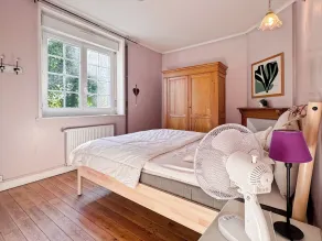 Charmerende sommerhus med udsigt over bugten og haven - Image 5
