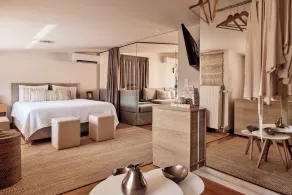 Elaia Luxury Apartments Glyfada - Image 4