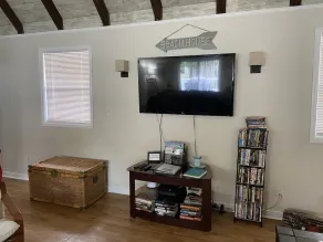 Cottage by the bay, sleeps 8 near Rehoboth beach - Image 2