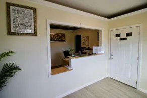 Oakdell Motel WATERFORD CT - Image 3