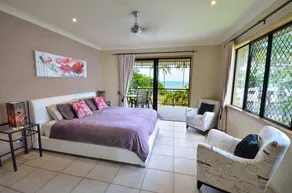 Casa Bella Vista - Luxury Beachfront Home near Great Barrier Reef - Image 4