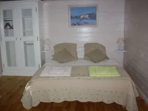 CHALET NATURE et SPA dans pinède  à 600 m d'une Calanque - Image 3