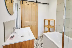 Host & Stay - Cheviot Street - Image 4