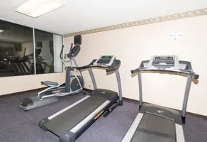 QUALITY INN & SUITES - Image 2