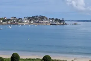 Villa de bord de mer avec piscine privée - Image 5
