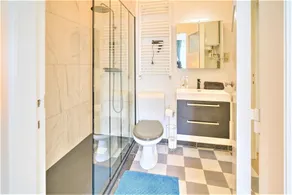 Nice lodge in Central Antwerp - Image 3