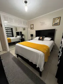 The Brompton's Luxury Apartment - Image 4