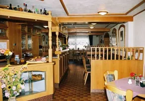 Double Room with Balcony 2 - Gasthaus Zum Pälterwald - Image 4