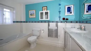 Escape To This Hidden Gem & Relax In Tranquility - Beaches & Coastal Path Nearby - Image 3