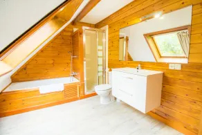 Fantastisk villa med mycket bra läge renoverat 2019 - Image 3