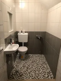 Apartamento para dos personas con una terraza Sutivan, Brac (A-5629-a) - Image 3