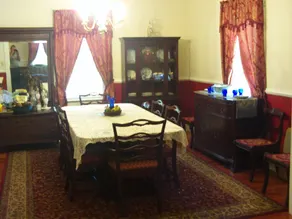 The Chandler House Bed and Breakfast - Image 2