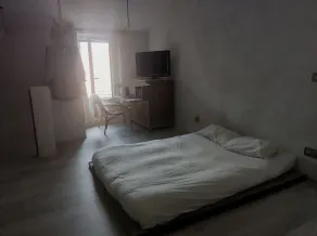 Paisible Appartement Avec sa Cour Fermée - Image 4