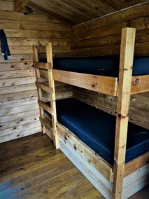 Cabine-lit 1, pas de salle de bain, accès au pavillon de douche - Image 2