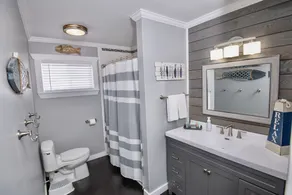 Beautiful updated home for your entire family-on the canal, close to SXS trails! - Image 3