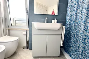 M412 - Marcelli, trilocale con terrazzo e posto auto - Image 3