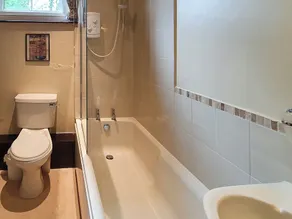 5 bedroom accommodation in Draughton, Skipton - Image 2