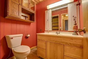 Hocking Hills secluded Mayapple Cabin - 8 miles from Cantwell Cliffs! ~Hot Tub~ - Image 3