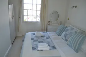 Apartment with stunning sea view. - Image 2