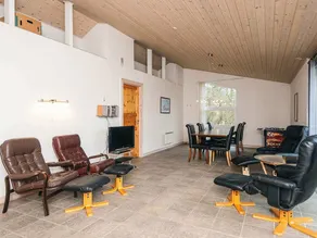 8 person holiday home in Blåvand - Image 2