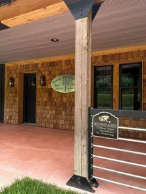 All Seasons Lodge! Nestled on 12 acres, 1500 ft from Brookville Lake + hot tub, - Image 4
