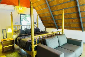Oh-Bali Villa by Travent Mug - Image 3
