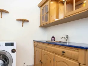 6 person holiday home in Fårvang - Image 3