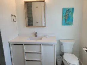Private Pool | Upscale - Image 4