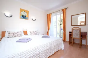 Apartamento con terraza y barbacoa | Vistas al jardín - Image 5