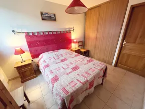 Nice flat. 2 bedrooms - Embrun - panoramic view - close to ski resorts and lake - Image 4