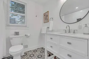 Bradley Park Beach House, Passes Included! - Image 2