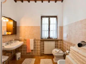 Dejlig lejlighed i villa for 6 gæster med pool, WIFI, klimaanlæg, TV og terrasse - Image 4
