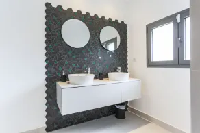 Superb villa, heated swimming pool, garden, ocean 500 m'away! - Image 3