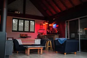tranquil holiday set up. close to all you facilities - Image 5