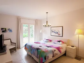 Rouzède Villa with Pool - Image 5