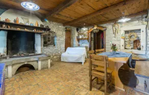 3 Bedroom Stunning Home In Gora Glusic - Image 2