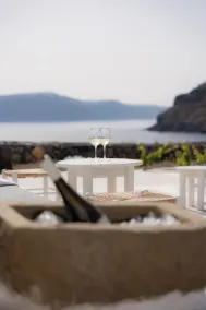 Experience your personal leap into time on Therasia island - Image 3
